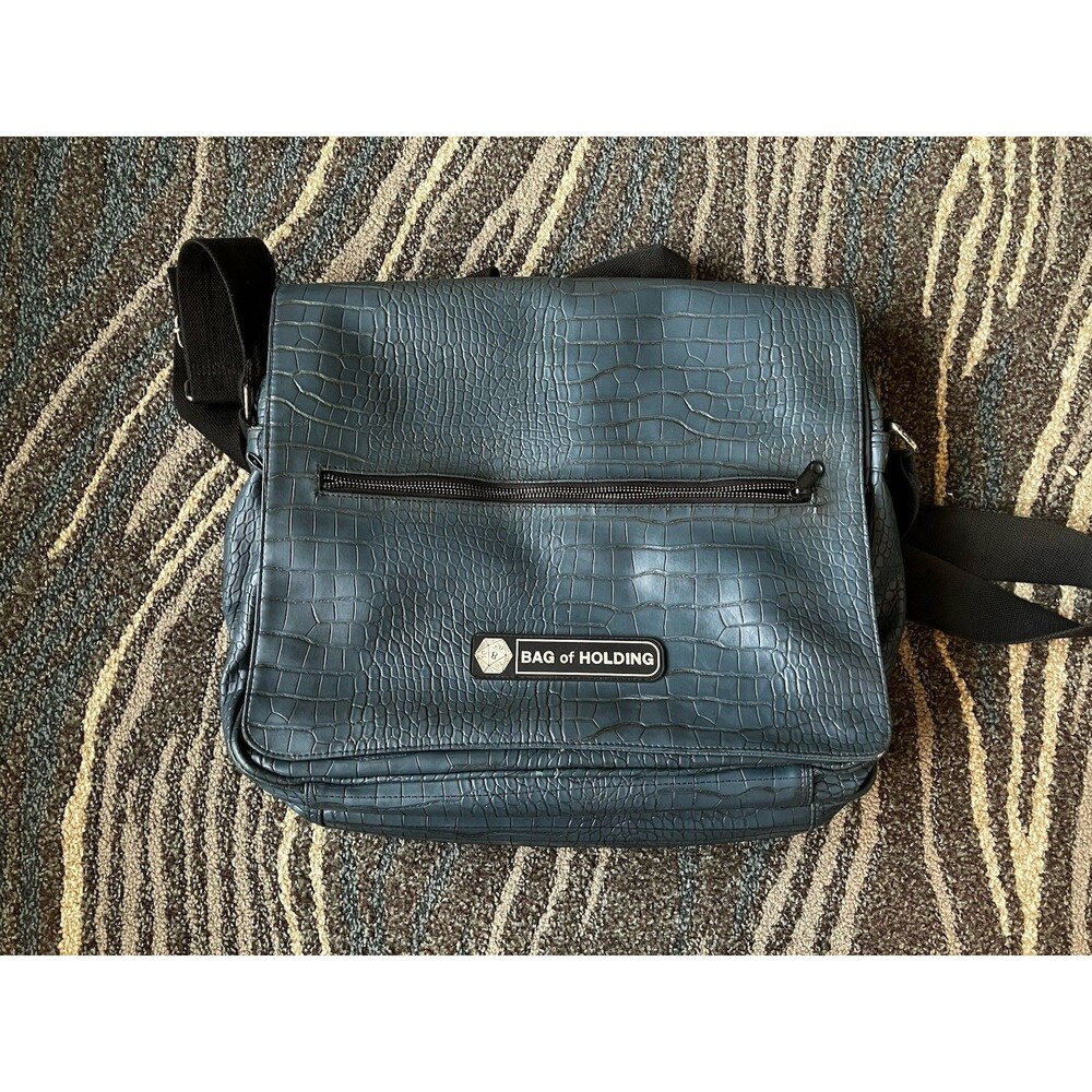 Dungeons & Dragons Bag of Holding Dragon Scale Teal RPG Messenger Bag Think Geek